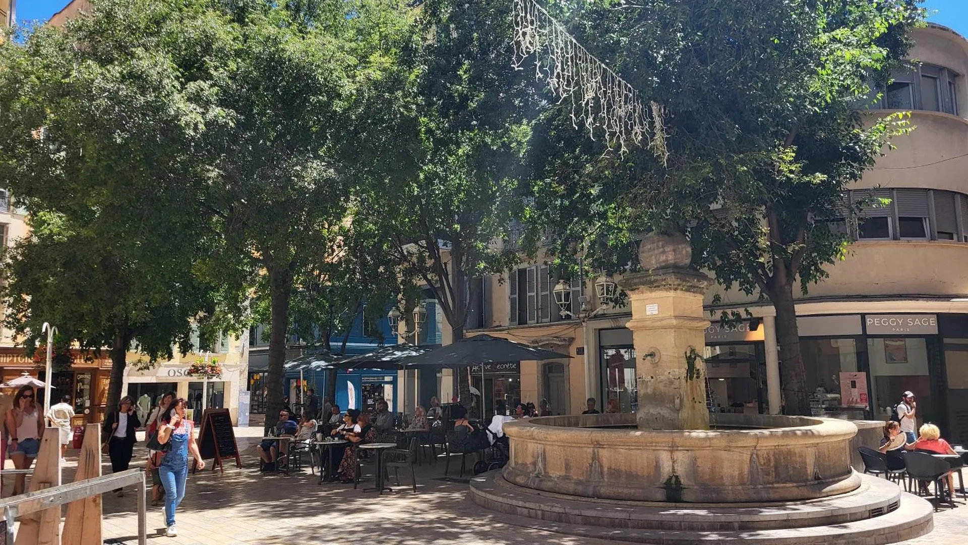 Lumineux T3 Refait A Neuf Dans Le Vieux Toulon Apartment 0*,  France